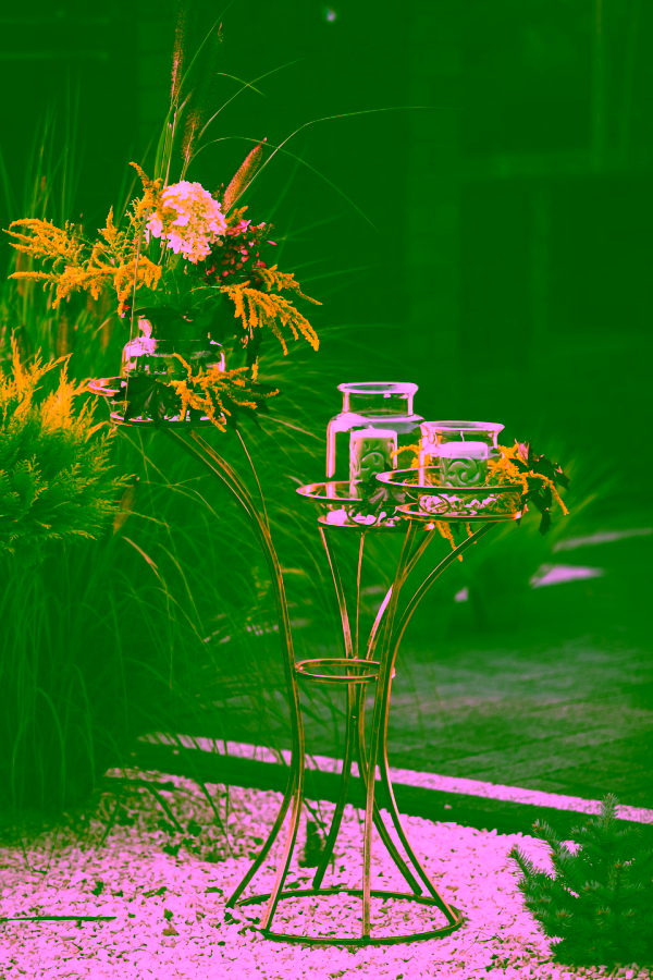 Duży metalowy kwietnik Model:205