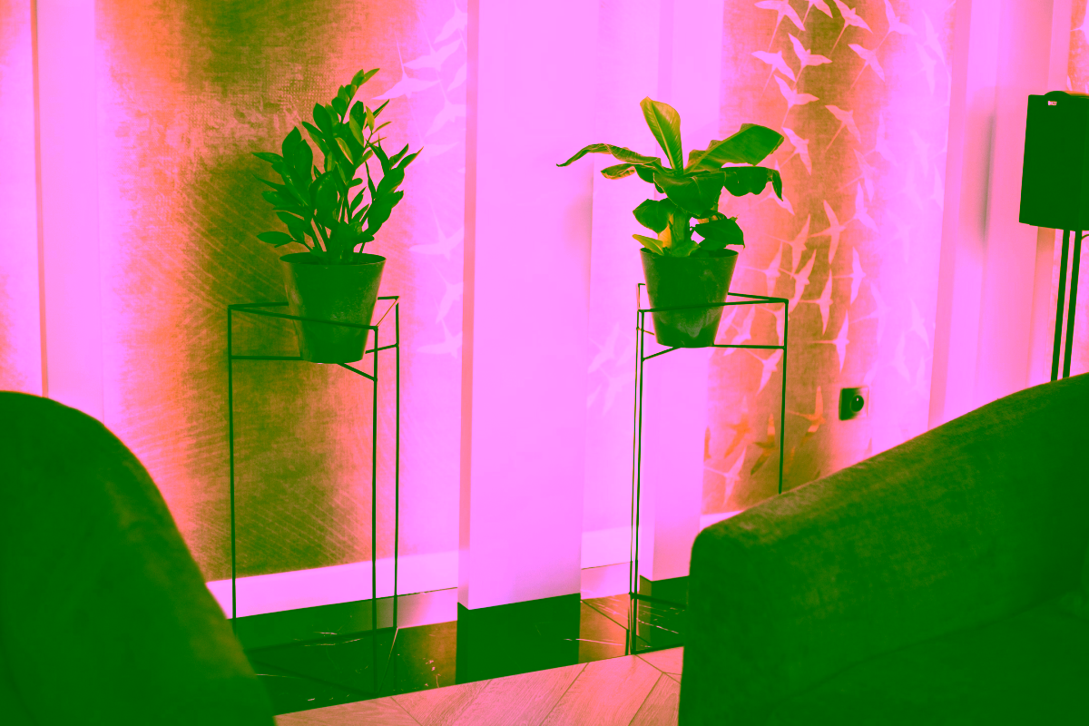 Kwietnik stojący z drutu - LOREN