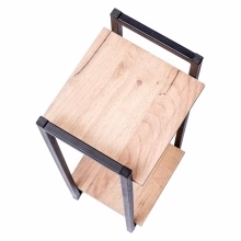 Metalowe podium na Model:639