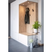 Metalowy. ażurowy kwietnik Model:604