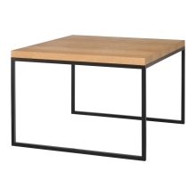 Metalowy stolik z Model:487