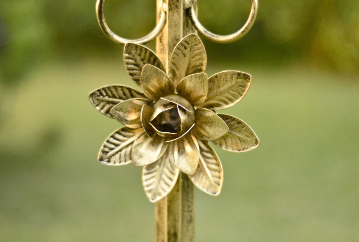 Pojedynczy kwietnik. Metalowy Model:201